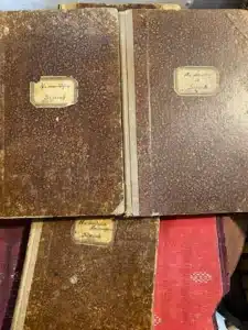 Buku Peninggalan Missionaris HKBP terdahulu yang berisi data Baptisan, Sakramen Jemaat HKBP Sipirok yang masih digunakan Hingga Saat ini